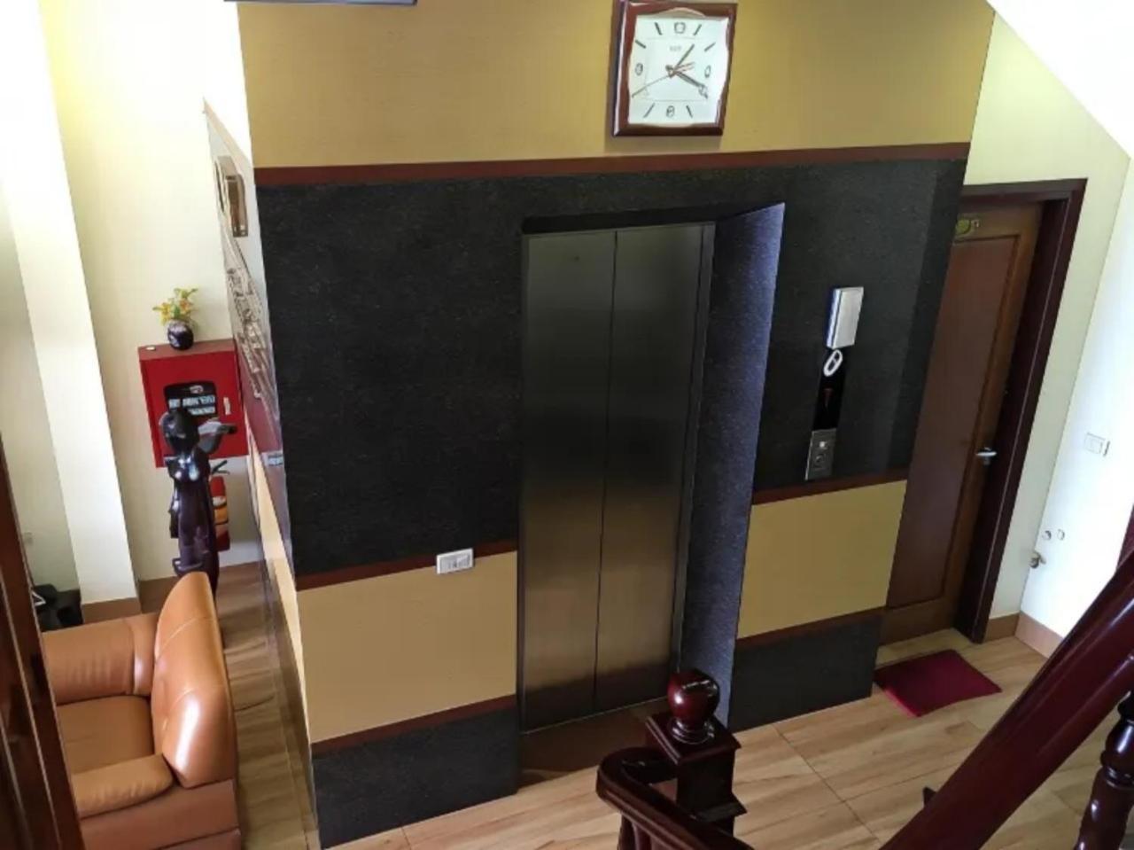 Hanoi Airport Premium Hotel Екстер'єр фото